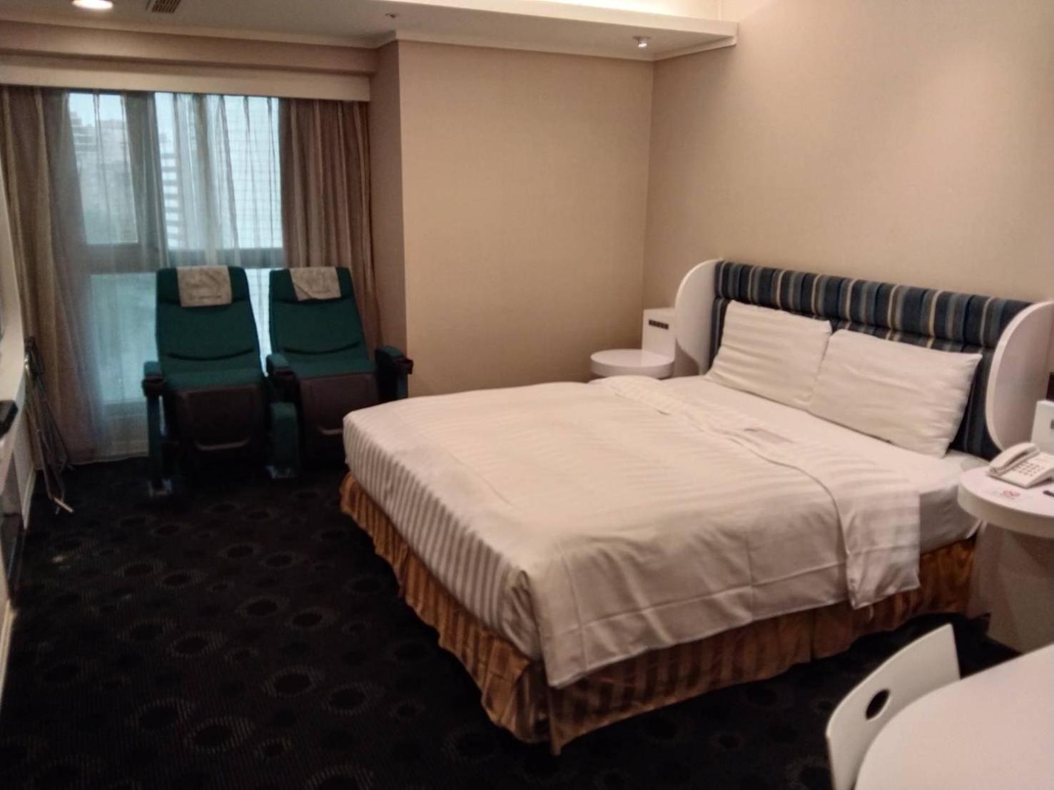 Ximen Airline Hotel Tajpej Buitenkant foto