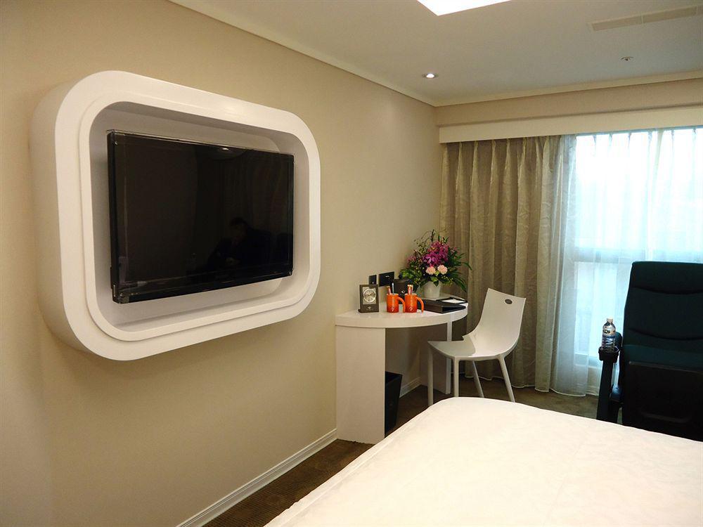 Ximen Airline Hotel Tajpej Buitenkant foto